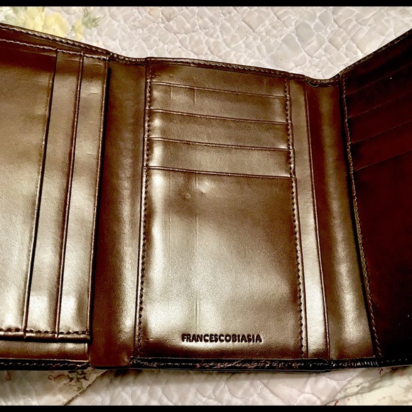 Francesco Biasia Trifold Crocodile Wallet - Picture 3 of 7